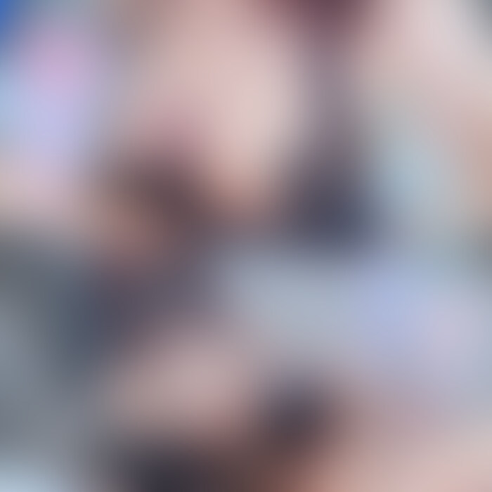 右上の［いいね♡］を押してから見てもらえると嬉しいです💗

夜のドライブデートで早口言葉対決🚗💨✨
勝った方の言うことをなんでも聞くってルールだったんだけど…どっちが勝ったかは、動画でチェックしてね🫶💕

ホテルに着いて、レースの衣装にお着替え！似合ってたかな😎❤︎
おちん◯んにローションた~っぷり塗って、じっくりねっとり責めちゃった💗
手だけじゃなくて、おっぱいでもシコシコしてあげたら…もうガクガクになっちゃって、可愛すぎた😈💗

寸止めいっぱいして、焦らして焦らして…腰がビクビク動いちゃうのがたまらなくて、もっといじめたくなっちゃった💋
いっぱい我慢したご褒美に「いいこいいこ💕」してあげたら…もう限界だったみたい、、大量潮吹き♡♡♡💦
今までにないぐらいすごい量で、興奮しちゃった、、🥺💕

楽しくてえっちな夜、また一緒に過ごそうね🌛💗

今回も見てくれてありがとう~！！
［いいね♡］してもらえると、もっと甘い時間をお届けできちゃうかも…😈💗


カップル / 素人 / 個人撮影 / おっぱい / ハメ撮り / 人妻 / 巨乳 / フェラ / オナニー / 変態 / 裏垢女子 / パイパン / 美乳 / 中出し / 手コキ / 顔出し / エロ / 夫婦 / 流出 / イチャイチャ / M男 / 痴女 / 美乳 / 小柄 (2/2)