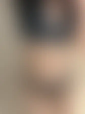 ヒナ🐥(パイパン女子大生のおしっこ🐤)「今日のヒナの脱ぎたて下着🥰」の投稿サムネイル