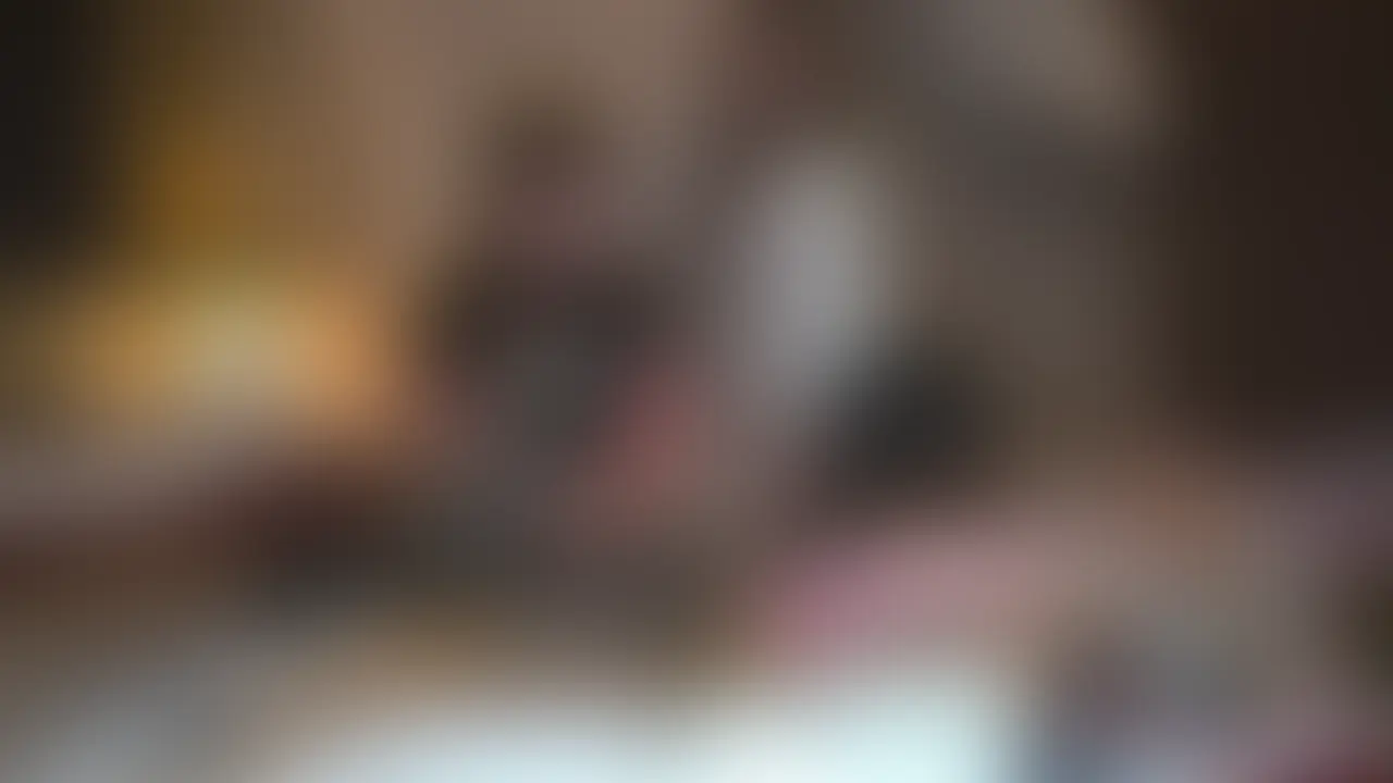 今回からはのあさん、みくりさんに平成◯◯服を着てもらうパートになります!まずは大量に用意したぱんつや服に着替えてもらいます! (2/2)