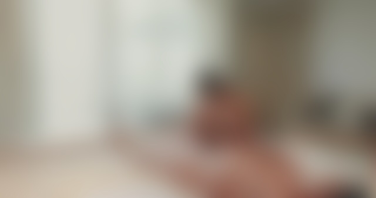 臨月妊婦でも騎乗位で腰振りながら乳首攻めセックス😳
性欲が止まらないよ😲 (2/2)