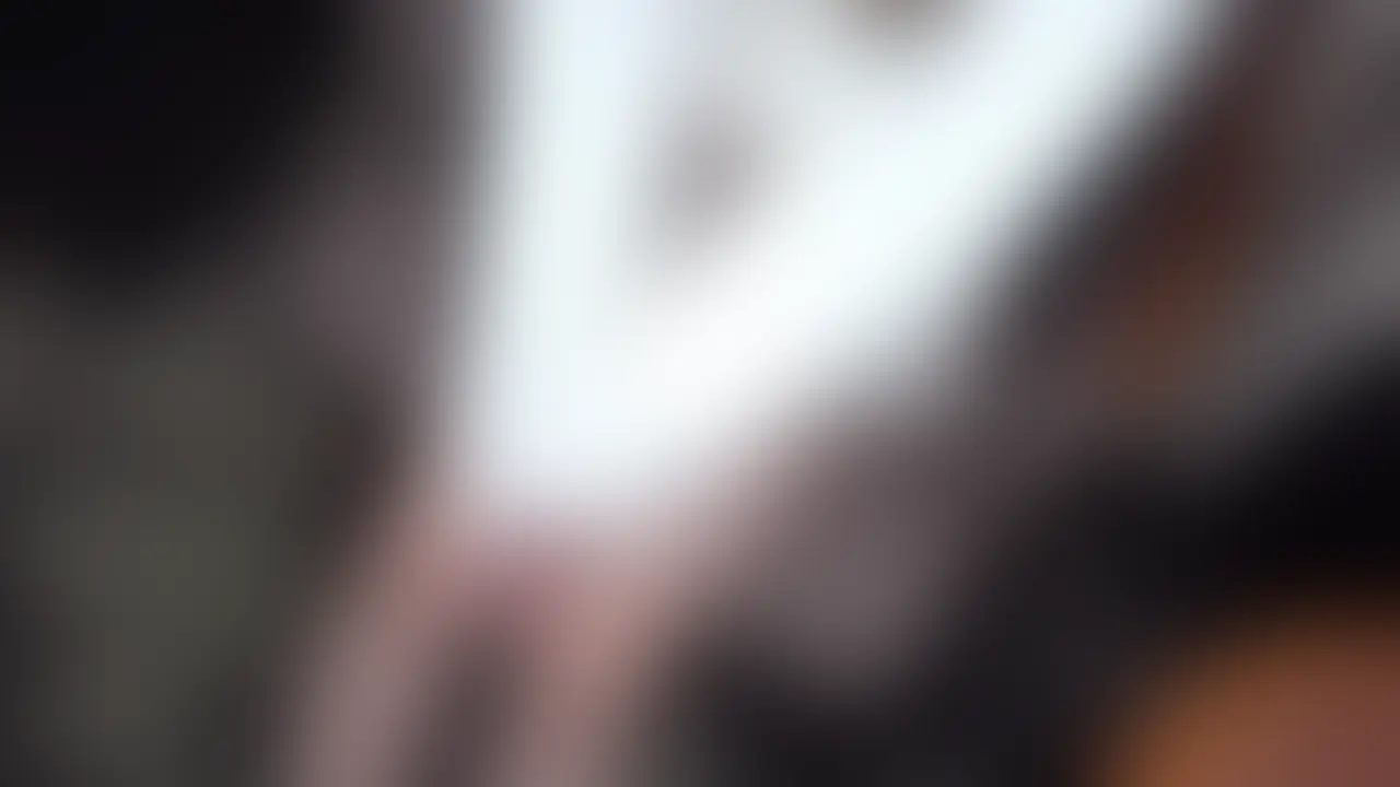 ⭐️スレンダーちっぱい美女
【20台後半|彼氏持ち|中出し】
明るく、愛嬌たっぷりの彼氏持ち美女。
ご奉仕好きのドM気質で、
「いただきます」と嬉しそうにフェラ。
吸い付きがすごく、嗚咽しながら涙目に
なっても奥まで舐め続けてくれる。
挿入してからも想像以上のドMっぷり。
いじめられるほど反応が良くなり、
責めるたびに気持ち良さそうに崩れていく。
挿れられながらのピースも余裕でこなす
あたり、この子の素質の高さがよく分かる。
最後はもちろん中出し。
「ごちそうさまでした」って
礼儀正しいところもまた可愛い。
またいつでも、たっぷり味わわせてあげる。 (2/2)