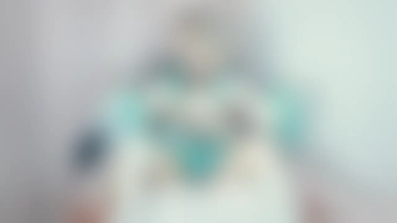 【現役男の娘レイヤー】オスを誘惑するかっこいいオホ声でよわよわアナルを使っていただきました♡♡♡【ホ〇ライブ・風〇... sample 1