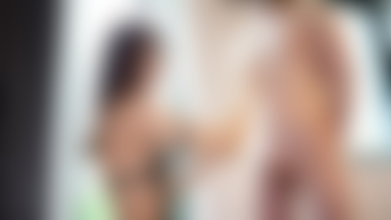 乳首をすぐに触らずにゆっくりゆっくりと乳首周りから焦らしながら触ると、触ったときに身体がビクッと なっちゃうよね🤭
乳首触られてるだけで我慢汁まで出しちゃって🤫
乳首とおちんちん、連動しちゃってるみたい🫡 (2/2)