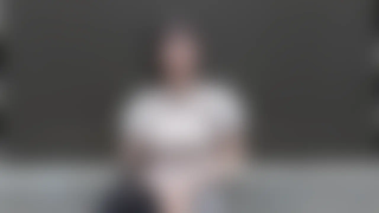 【本編顔出し】さおりさん　25歳　インストラクター (2/2)