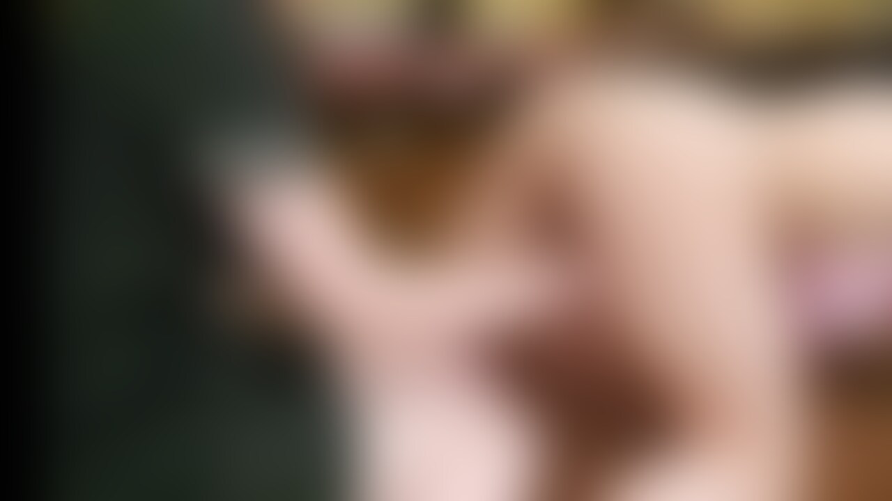 【搾精エステ】四つん這いのM男が乳搾りオイル手コキで射精/個人撮影/裏垢/hentai/M男/S女【ゆなぱんちゃんねる】 (2/2)
