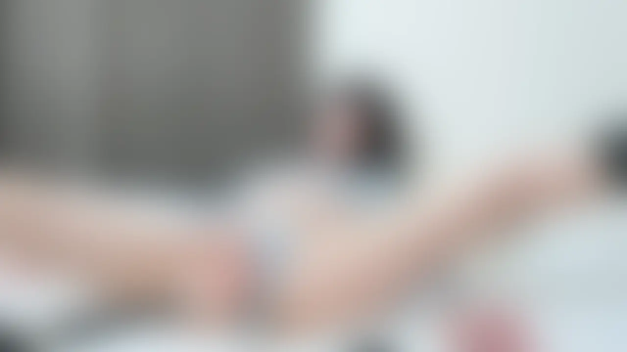 ディルドでズボズボされちゃいました🙈 (2/2)