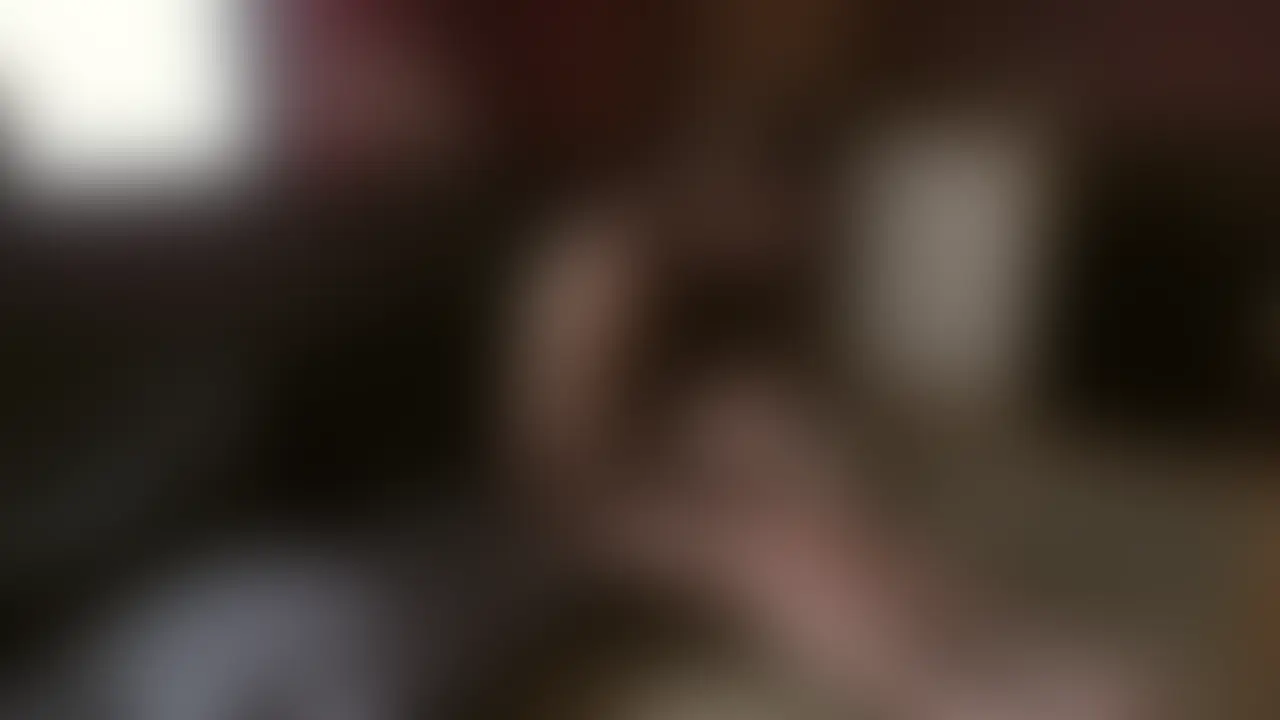 【好奇心で不倫って破天荒妻すぎるww お上品奥さんがスパンキングでキャンキャン鳴くのは滑稽だな~www】
■お名前
Oさん
■年齢
30歳
■結婚歴
3年
■家族構成
旦那・本人・長女
■夫への不満
・たまに体位変えようとすると、“腰痛いから”で拒否。せめて工夫してよって思う。
・本番中にこっちの反応見てくるわけでもないし…淡々としてて逆に眠くなる。
・“俺は悪くない”が口癖。謝る気ゼロ。
・いびきが爆音すぎて毎日寝不足。
■俺様のレポート (小声)…好奇心で不倫って破天荒妻すぎるww お上品奥さんがスパンキングでキャンキャン鳴くのは滑稽だな~www (2/2)