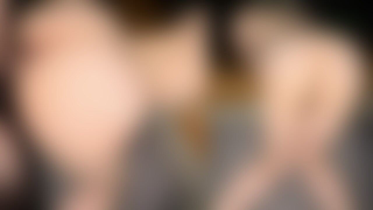 高層階で夜景を見ながらバックで中出し。溢れ出る精子がめちゃエロっ!!丸く綺麗なお尻なのにしっかりくびれがあり、尻フェチにもたまらない!お尻派ではなかったのですが、さすがに興奮度MAXでそのままイってしまいました。かわいい喘ぎが段々と低くなり痙攣してイキまくるセックス動画は必見です! (2/2)