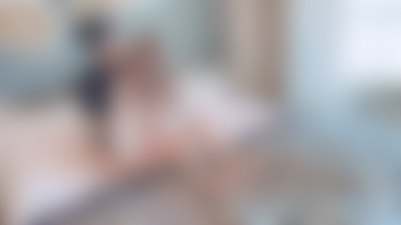 ギュとされながら乳首とクリトリスをこりこり💕
そんなの気持ちいいに決まってる🥺
私もおちんちん吸いたい😭 (2/2)