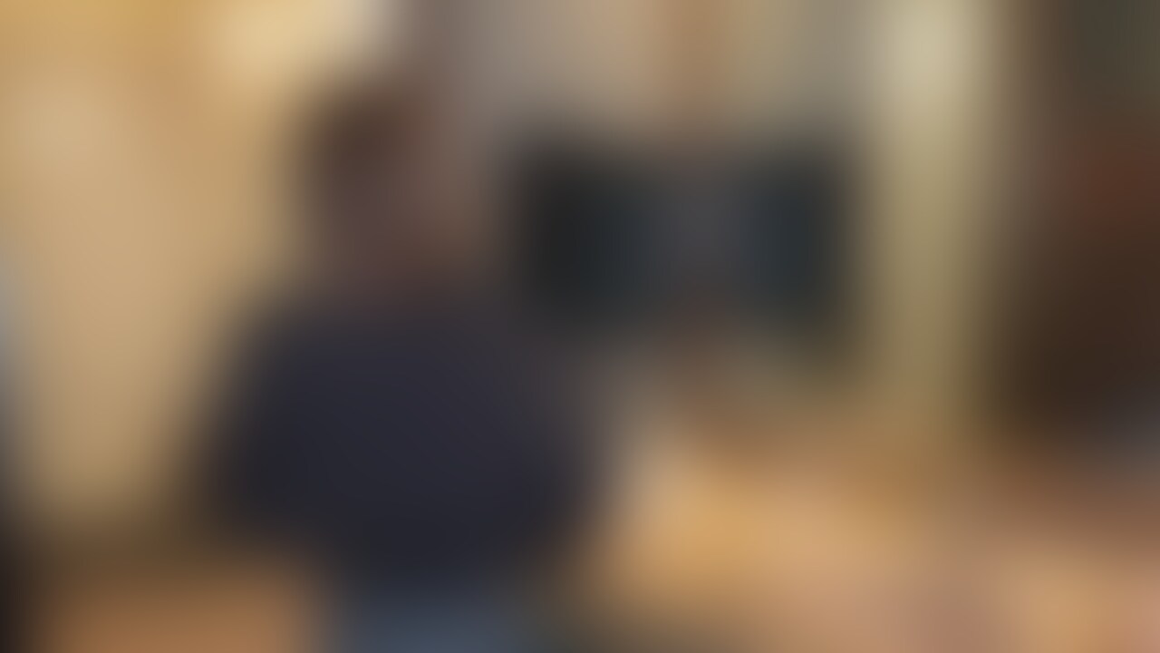 【巨根さんイチャラブNTR①】
まい曰く過去最大の巨根さんに寝取られちゃいました🥺
色々と質問され、打ち解け始めるとイチャイチャ💋
この後は、経験したことのないサイズで色々されちゃってます🤭 (2/2)