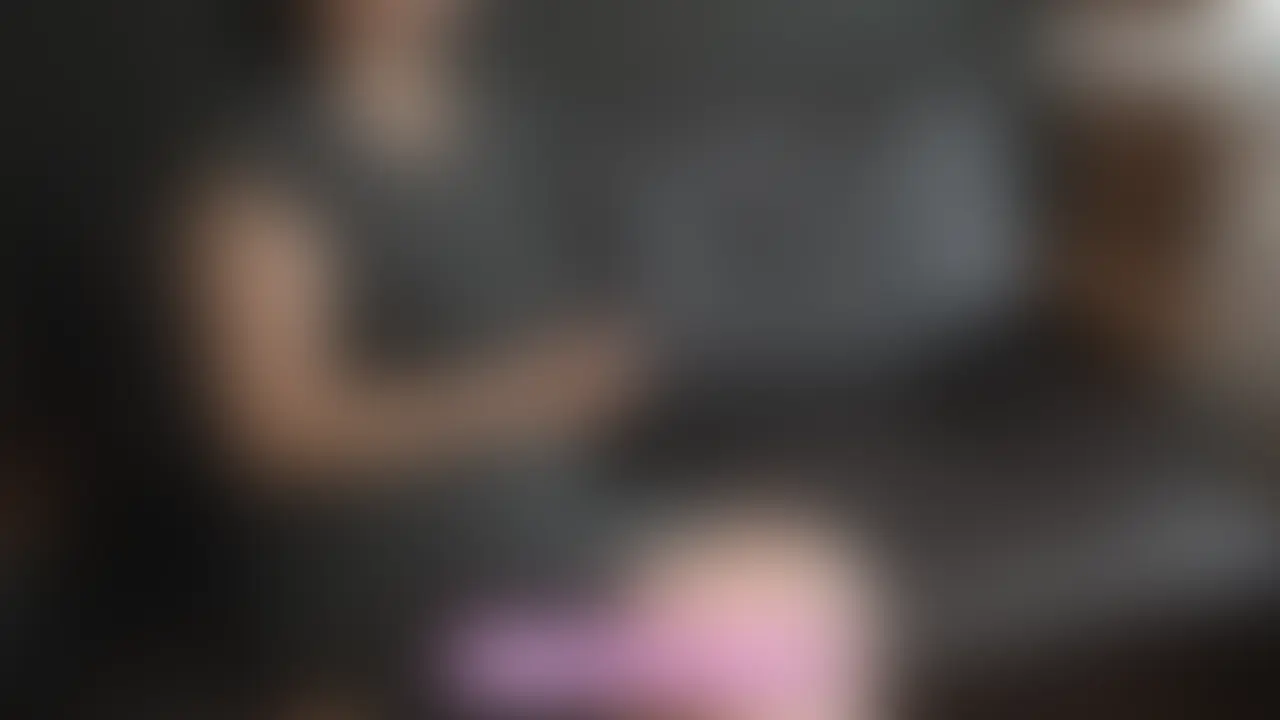 妊娠中の性欲の変化と、性処理事情について赤裸々に語っていただきました。
性欲などの体質の変化は本当に人それぞれだと思いますので、ぜひ参考にしてみてください。
彼女のインタビューのフル動画は下記からご覧いただけます。
https://myfans.jp/posts/fa367696-d3c1-4abf-ad24-db17d6efbe04 (2/2)