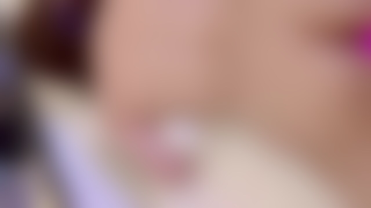 バイブでお仕置きされてます
途中で本物のおちん○んくださいって懇願しちゃってます (2/2)
