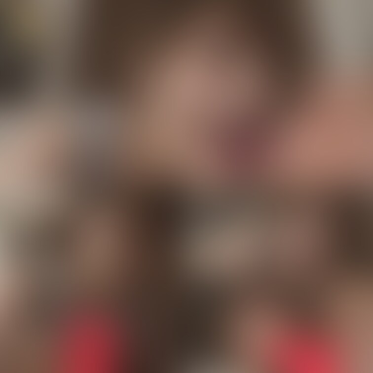 【友達晒し】久しぶりに帰省してきた●なじみのまどかちゃん(デカパイ)と、ヤリ部屋でベロキス→パイズリ→ザーメンごっくんフェラをハメ撮りしてきた件
俺たちの身近にいるエロそうでイケてる女を皆様に紹介する企画!
今回は、まどかちゃん(#2)です!!
#1をご覧の皆様は、ご存じだと思いますが、まどかちゃんは、俺の友達のスケコマシの徹君の昔から隣の家に住んでいる昔なじみで、現在は、都心で働いているデカパイの美尻ちゃんです!
今回は、有休を使い、俺たちが住んでいる街に、久しぶりに帰省してきました!
前回同様に昔なじみなのをいいことに、ヤリ部屋に連れてきて、エッチな事をした様子をハメ撮りしてきてもらいました!
カメラに撮られながらエッチな事をするのが初めてで(前回は○○○)、抵抗があるまどかちゃんですが、うまいこと言い聞かせてハメ撮りを敢行!
恥ずかしさを紛らわせるために、いつもより濃厚なベロキスから始まり、乳首舐めでアイドリングを高めてくれた後は、優しい舌使いのフェラチオをしてくれて、おチ●チンがイイ感じで勃起してから濃厚なパイズリでご奉仕をしてくれました!!
途中、暴発しそうになったので、体勢を変えて、速度のある根元まで呑み込むジュポジュポフェラチオで、激しく刺激してもらって口内射精!そして口の中の濃厚ザーメンは、テッシュにくるまずに精飲してもらって今日は、フィニッシュ!!
すっかり徹君のいいなりになっているまどかちゃんのハメ撮りで、濃厚ベロキス&パイズリ&ごっくんフェラに興味がある方は、是非ポチッとご購入お願いします!
※この商品は、当サイト利用規約、日本国内の法律及び条令に違反する内容は一切含まれておりません。
※この商品の無断転載、転売等の二次利用を一切禁止します。 (2/2)