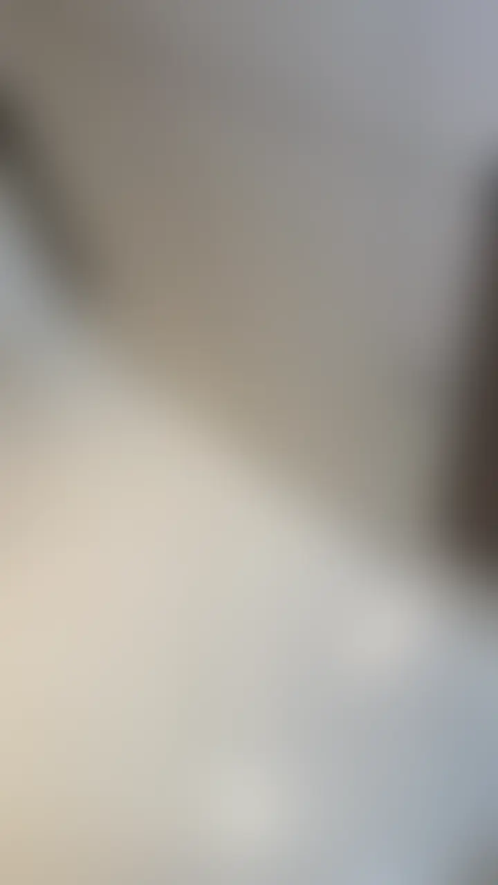 【No.80】新宿某店 ちか〔20歳〕
今日は現役大学生のちかちゃんを指名しました!
学校帰りだったらしく、でっかいリュックに水筒を入れて
ホテルに来てましたw
フットサルサークルのマネージャーをしてるのと
大学では心理学を学びながらカウンセラーを目指して勉強中らしい☺️
とても可愛いので是非、見てみてください! (2/2)