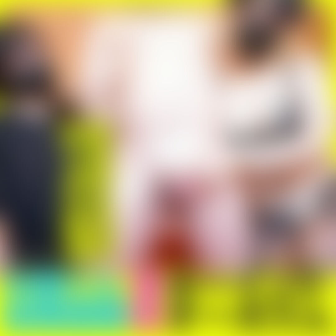 蔵馬くんとコラボしたよ!
2人でM男くんをたくさんいじめちゃうよ🤫
いつものお喋り手コキも2人だといつも以上に楽しくいじめられちゃうね🎶
あれれ、いつも以上に乳首感じちゃってるじゃん!
どんどん開発されちゃってる🤭
開発されちゃった乳首とおちんぽ一緒にいじめると悶え具合がやばいね?
乳首でイけるようになるんじゃない?💓
たーくさん気持ちよくなってたくさん2人にいじめられて嬉しい?
最後は気持ちよくイキたい?
それとも、、😘 (2/2)