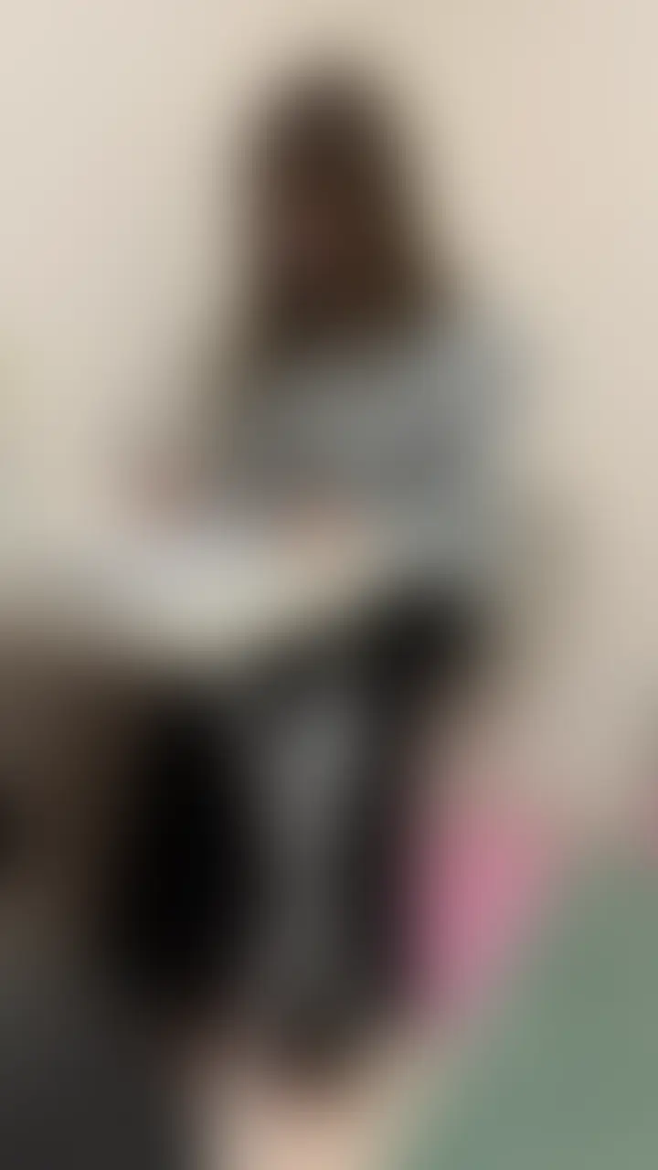 【はるか27歳 かわいい巨乳💕面接✨】
#007 haruka 【27歳Fカップ】
今度はかわいくて美人なほんわか系お姉さんが面接来てくれました。
おっとり美人なのに、美しい巨乳の持ち主。
でも性格は陰キャらしくヲタ属性らしい。
そんな子でも即金の交渉次第で脱いでしまいますw (2/2)