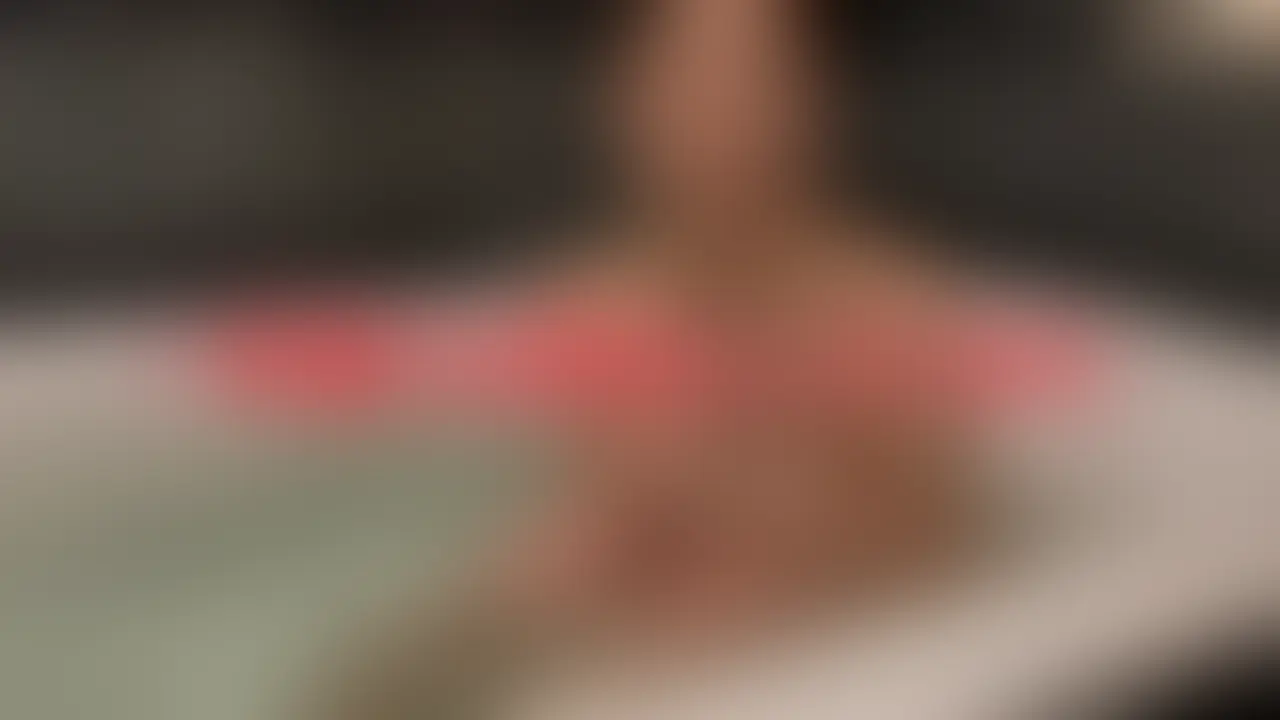❤️いいね&フォロー❤️してくれた方にエッチな画像送りますね😉
よろしくお願いします💕
この日は会員様とホテルでエッチ💕
2回戦したら会員様が疲れて寝ちゃったの🥺
その隙にお風呂でこっそりオナニーしちゃった💕
こっそりするオナニーも好きです💕
杏奈とエッチな撮影をしてくれるフォロワー様はDMくださいね😘
お待ちしています💕
完全顔出し、ぼかしもマスクもありません。
恥ずかしいけど、観てくれたら嬉しいなぁ💕 (2/2)