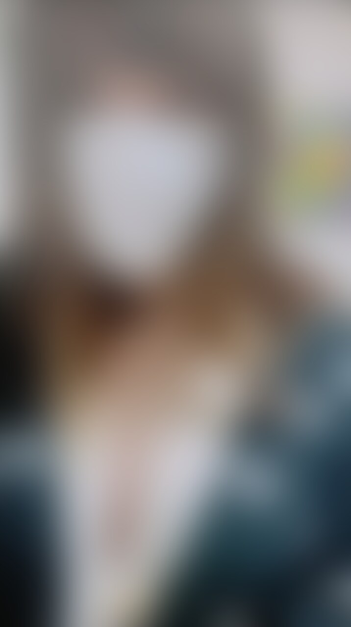 【ビデオ通話】Fカップ美乳ハーフ大学生 沙奈・ピンク色の乳首とパイパンマンコを見せながら激イキオナニー!】(22分36秒)
ハーフのめちゃくちゃかわいい女子大生です!
色素の薄い真っ白の肌とピンク色の乳首は必見です。
クパーしながらクリトリスを激しく弄って最後には大声出しながらでイってしまいます。 (2/2)