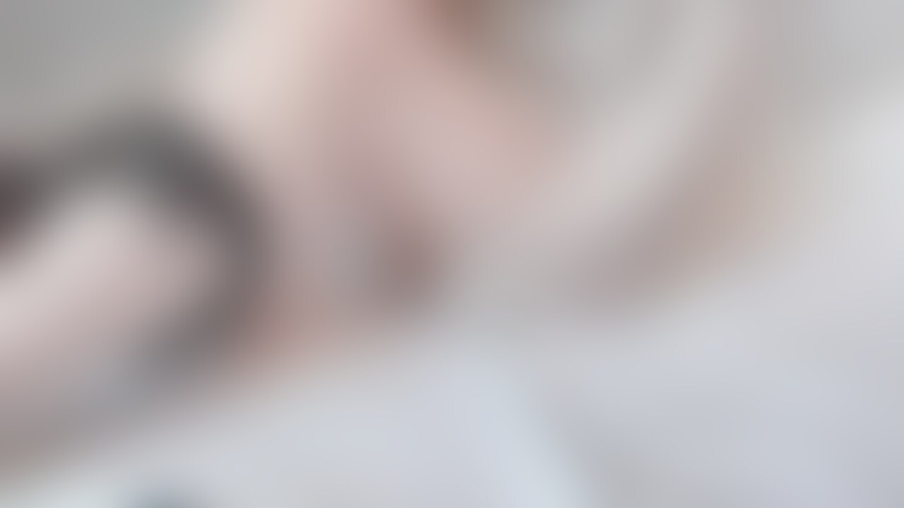 気持ちよすぎてどんどん脚開いちゃう…🥺
フォロワーさんにいただいたバイブ初体験💗
⋆⸜ 5分24秒 ⸝⋆ (2/2)