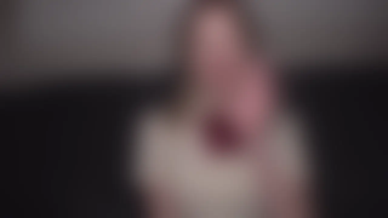 147cmの可愛い女の子にフェラしてもらいました。
顔射されて大喜びです。 (2/2)