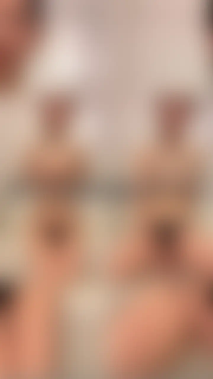 乳首いじってたら放尿してしまいました、 (2/2)