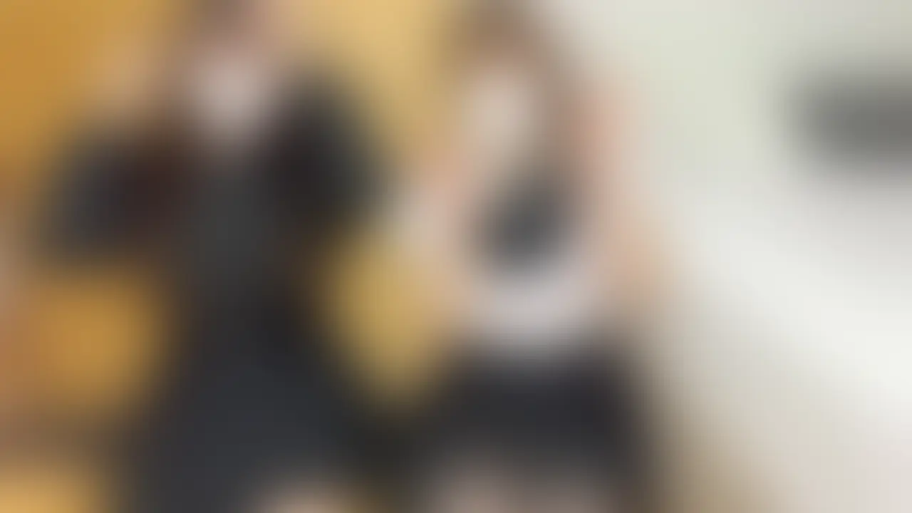 【今だけ特別価格】
大学生Ｆカップはるちゃんと第三弾! TikTokの『ほんまやで☆なんでやねん』を全裸丸見えダンス♪［1262作品目］


▶TikTokに載せたダンス
・https://vt.tiktok.com/ZS93HkP7d/

大学生Ｆカップはるちゃん(18)と全裸TikTokダンス第三弾♪
「ほんまやで☆なんでやねん」っていう曲を丸見えダンス💃
結構動くから、おっぱいの揺れ具合が凄かった＞＜///

パンスト×下着→全裸の順で、ローアングルから
無防備＆丸出し・おっぱい揺れ揺れで踊ってる姿をご覧下さい🙈💓

*おっぱい＆下半身を接写で…など様々なパターンで踊ってます☺

時間は、10分4秒です。 (2/2)