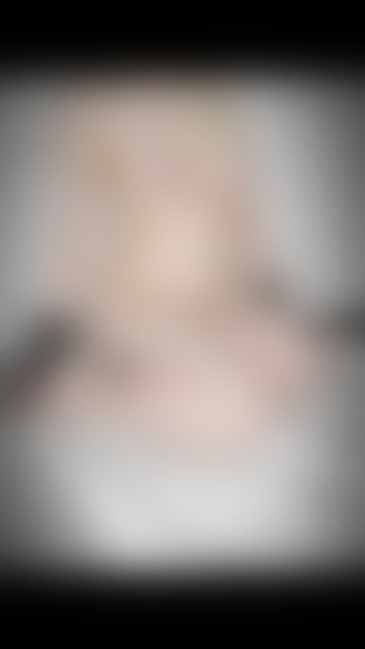 全裸ニプレスおっぱい動画♡ 6分30秒
全裸+ニプレス+黒手袋
いっぱいさわさわ...♡
四つん這いになったり、
陰毛見せちゃったりします...🤫 (2/2)