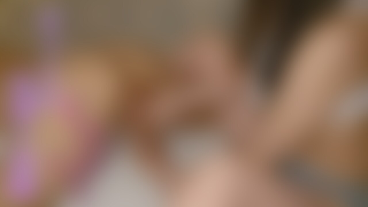 【痴女ギャル】ホットパンツギャルが四つん這いM男を乳搾り手コキ/亀頭責め/寸止め/個人撮影/hentai/milked【ゆなぱんちゃんねる】 (2/2)