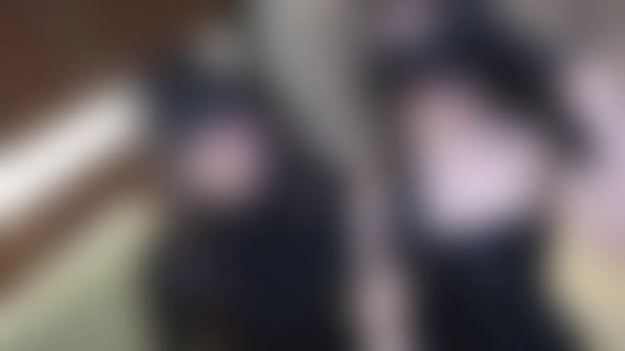美尻な裏垢女子2人を回して、オナホ扱いするの最高にエロすぎました。同時に責められた時は、本当にやばかったです。 (2/2)