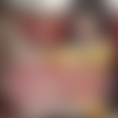 ナンパがきっかけでラブホテルに来た男と女。
しかし、いざという場面で女性に
ちんこが小さいことを気付かれてしまう。
「そんなクソちっせーちんこじゃ挿入しても気づかない!」と毒づかれ
さらに「短小ちんこ」「包茎ちんこ」「ゴミちんこ」などと立て続けに罵倒されてしまう。
男のシンボルをここまでバカにされて怒ると思いきやギンギンに勃起してしまうM気質の男。
「ゴミちんこシコってイケ!」と命令され、短小ちんこがよく見えるようにと
「親指と人差し指だけで指オナニーしろ!」とやり方まで指定される。
男は女性の言いなりとなり指2本だけで皮オナニーをしてみじめに射精してしまう!
どんどん新作動画を公開していきます!
サンプルを気に入りましたら
「いいね!」「フォロー」「入部」をお願いします! (2/2)