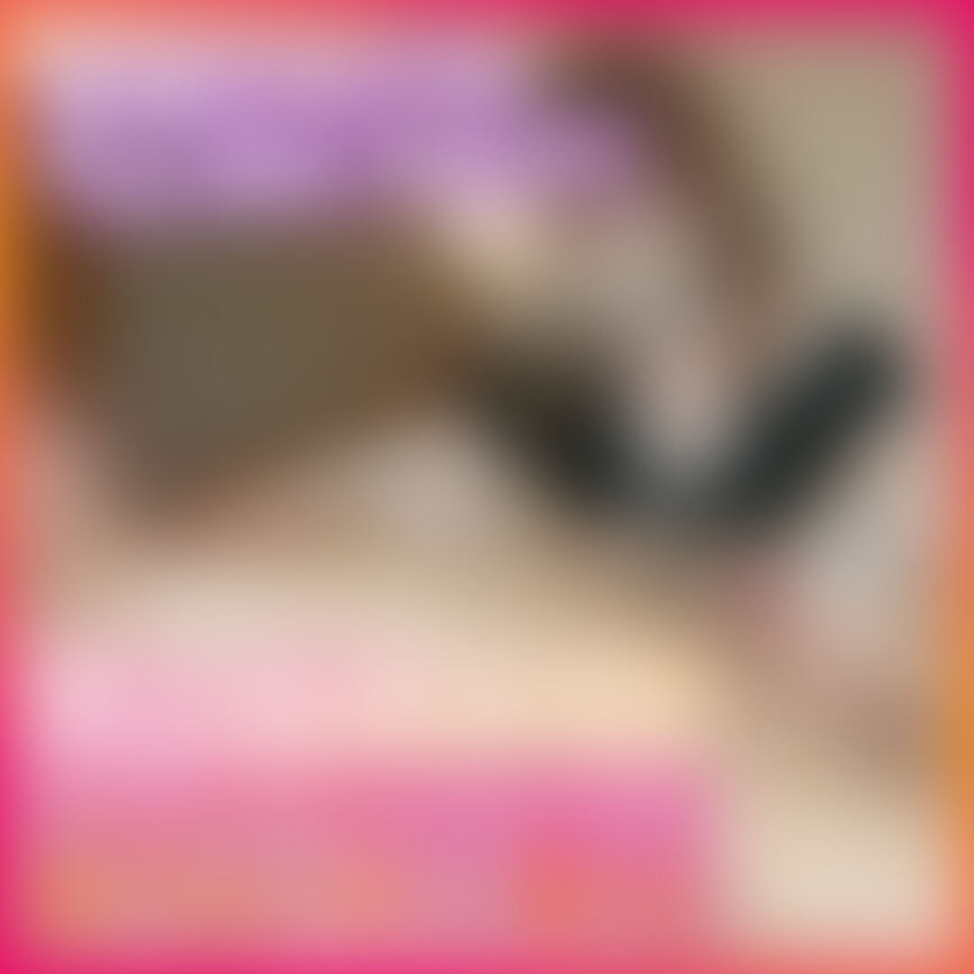 ご主人様お疲れですか?
薫知ってるんですよ💋
いつも1人でシコシコ♡シコシコ♡ってしてるの😊
裸だから隠せるもの何もありませんよ~😌
ふふっ恥ずかしいとこもぜんぶ丸見え🩵
悪いお汁は定期的にどぴゅって出しておかないと💗 (2/2)