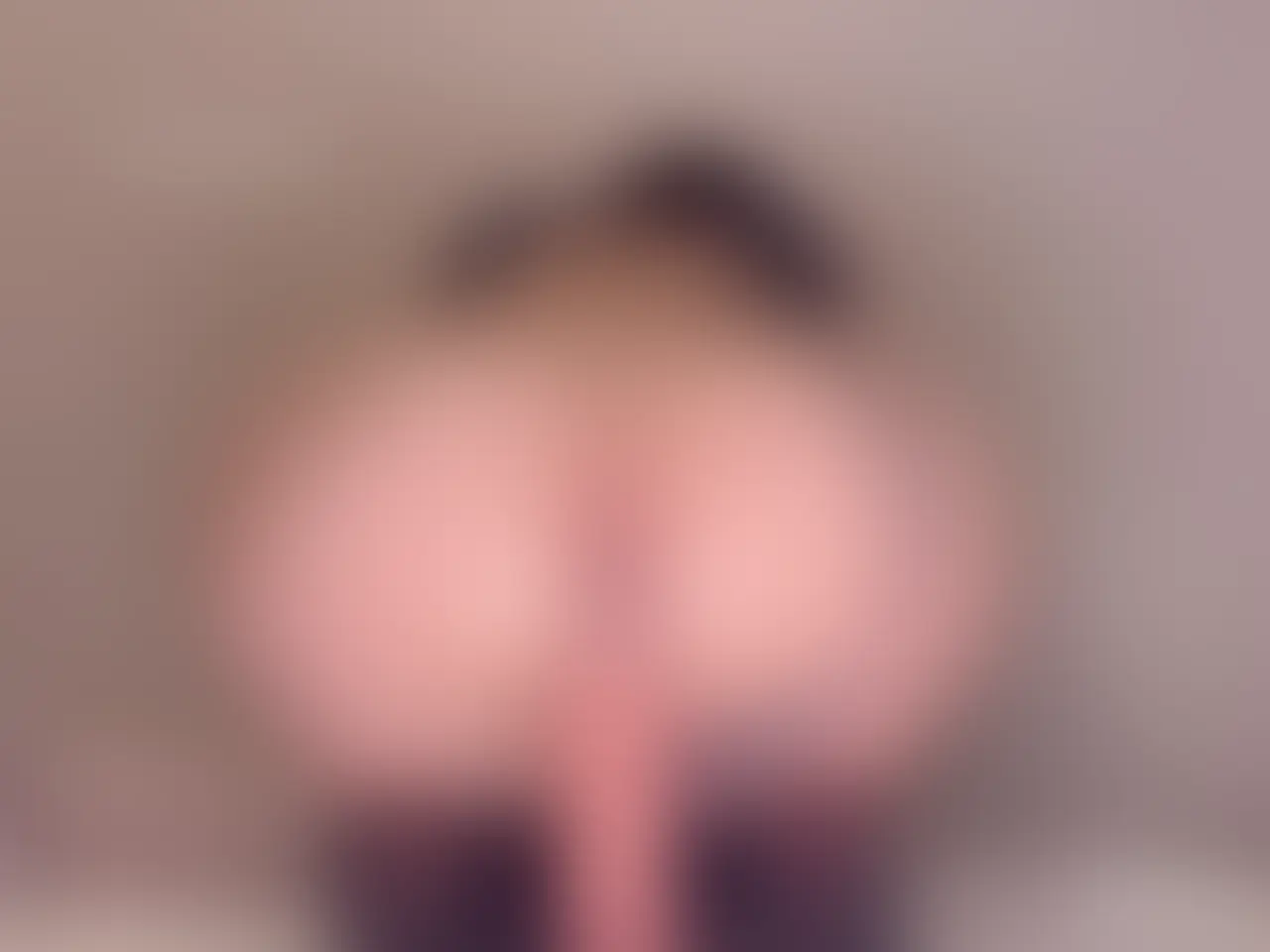 いつもより大きなサイズのディルドでおなにーしちゃいましたෆ ̫ ෆ
このサイズは初めて💦
太くて大きくてどうなるか心配でしたが
とってもよかった、、、♡♡
太いのだいすき...
おおきいのじゅぽじゅぽ入ってきて、
すごかったですー💦
ぴちゃぴちゃ吹いちゃったり🐳
おしりの穴ヒクヒクさせちゃったり、、♡
ティナの大きなお尻おなにー見てみてください♡ (2/2)