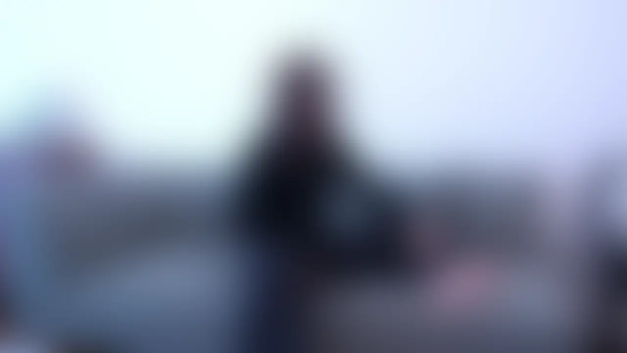 ★プラン用★【強めな性格なのに恥ずかしがりな彼氏持ち女子大生Nちゃんとバチボコ密会】
「彼氏が優しくてセックスが物足りない」と密会しにきたNちゃん。
一度撮影なしで会った日以来なついてしまって、ある日「私も撮られてみたい」となぜかハメ撮りOKに。
首絞め、拘束、イラマ、踏みつけにされても興奮して気持ちよくなっちゃう彼女のドMな性癖を楽しんであげてください。 (2/2)