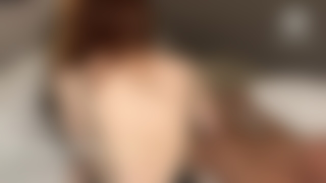 なんかえっちなコスチューム着せてセックスした件。
吸われてよがってるとこ横目にゴロゴロしながら、自分でちんちん弄ってる動画。 (2/2)