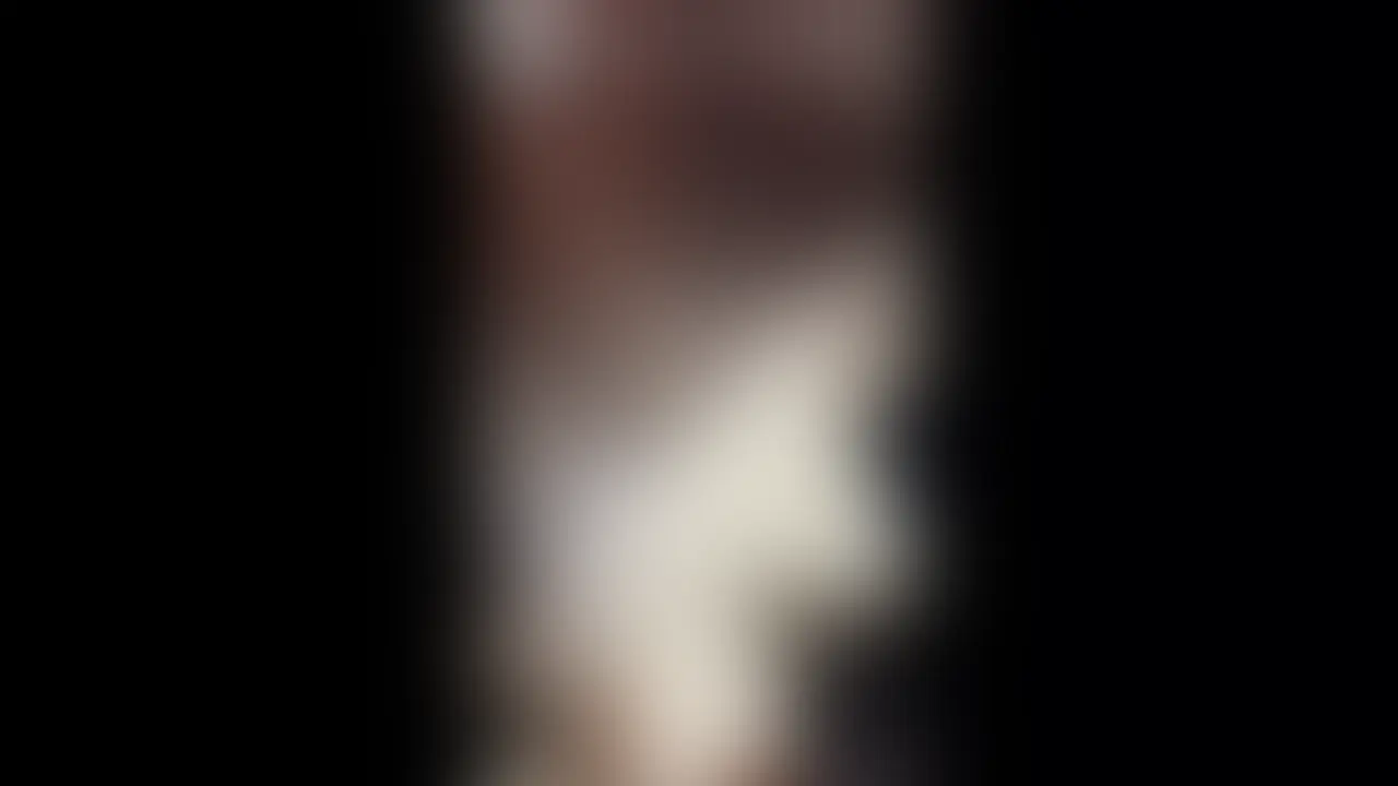 【お口見せ♡】メイクも着替えも完了!お出かけの準備ばっちり💗な私を見てムラムラしちゃった彼氏とデート前にえっち♡♡
------------------------------------------------------------
デートのためにきれいに身支度したのに、ピストン激しすぎて家出る前に服も髪もぐちゃぐちゃになっちゃうよ、、🥺🥺笑
こちらの動画は口元のモザイクを除去しております😌 (2/2)