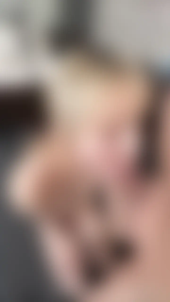 先行販売!!👑ウルトラVIP限定👑〜縦動画〜
完全顔出し!!超高級人気ブランドの美しき純白透明感オシャレカリスマ店員は真っ白で透明感のある超美人!彼氏を愛しているシルキー色白スタイル抜群!!猿ぐ○わ、首○○、イラマチオ、アナル舐め、鼻の穴舐め、個撮528人目
👑本編動画👑
https://myfans.jp/posts/85fb0de4-cb26-412c-a01c-cb1d24aa9095
👑主観〜360度カメラ〜👑
https://myfans.jp/posts/0fae9a39-974c-4d55-a1a3-10876ff0a313
👑縦動画👑
https://myfans.jp/posts/a5604af7-0a5f-4a71-a331-927a31fcdd2a
『完全顔出し』
『あの超高級人気ブランド勤務』
『オシャレでスタイル抜群』
『イラマチオ』
『猿ぐ○わ』
『首○○』
『アナル舐め』
『鼻の穴舐め』
『21才』
『彼氏大好き』
『NTR』
あの超高級ブランド
オシャレな女性ならみんな大好きな、、、あのブランド
真っ白で、滑らかな素肌
整ったスタイル
オシャレ、、、
端正でバランスの取れた輪郭
シャープなシルエット
彼女の肌はまさに“透明感”
白くなめらかで、柔らかな滑らかさ
毛穴など存在しないかのような完璧な肌質
滑らか
唇は、控えめなピンク
シルクのように美肌
洗練された印象
歩くだけで、周囲の視線を集める
※購入後の動画本編は完全顔出しになります
『首○○』
『ビンタ』
『アナル舐め』
『鼻の穴舐め』
『超可愛い』
『21才』
白く透き通るような肌
柔らかな光を纏うの美肌
まるで絵画の中から抜け出したかのような美貌を持つ彼女
21才
オシャレ
センスの良い感覚
白く透き通るような肌
やりたい放○してしまいました!!
美人カリスマ店員を『NTR中出し』します (2/2)