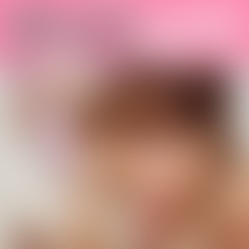 こんな上目使いで見ないでください。
お口の中で舌がグルグル回って適度なバキュームが
最高です。
お口に射精して、初めてのお掃除フェラも。
あぁ可愛い・・・。 (2/2)