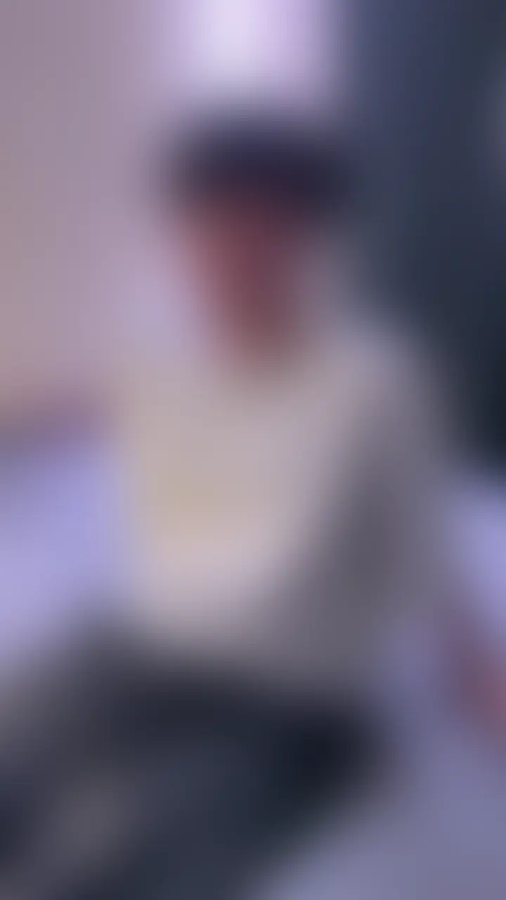【童貞卒業プラン🎓】童貞チャレンジVol.24

今回の挑戦者は「よる」くん。

過去にいじめられていた経験から女性を避けるようになった経緯があり、たどり着いたのが童貞チャレンジ。

爆乳女子によるフェラの猛攻に絶え、
長年の夢だった童貞卒業を叶えることができるのか！？

大奮闘する童貞の勇姿をぜひご覧ください！ (2/2)