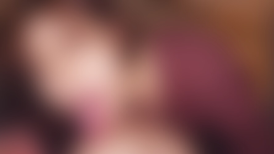 【事務所に内緒で投稿】ツイッターがバズって、ある界隈で有名になったタレントの卵!?

こちらのショートVerになります。
動画時間は5分前後でしょうか…。

大阪在住で地方ローカル番組などに出ているタレントさんだそうです。
かなりのヤリマンで舐めるの大好き女。
フェラが気持ちよかったですね。 (2/2)