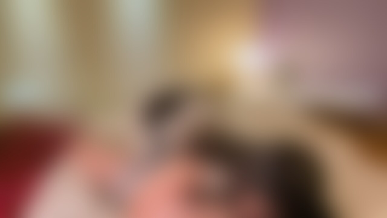 年下のメイドさんに抱かれた (2/2)