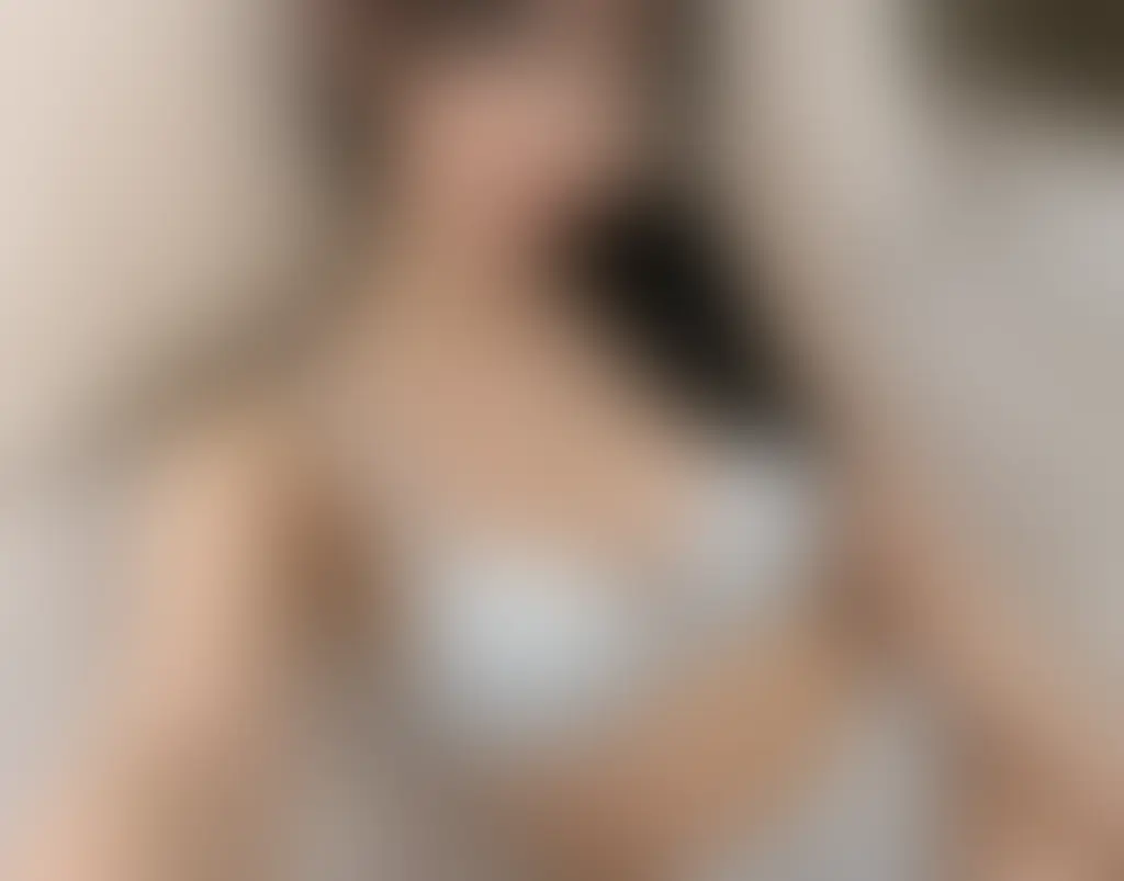みかん🍊「動画とかやっぱ見たい？」の投稿サムネイル