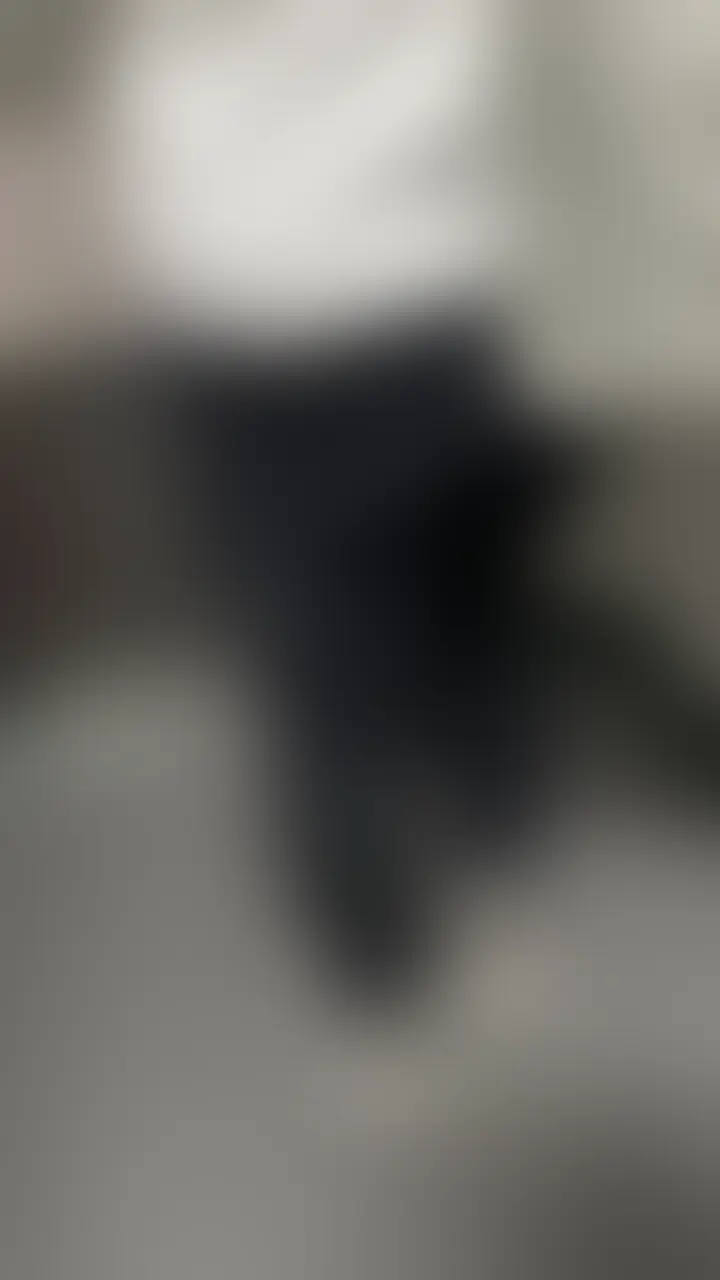 あの赤ユニくんがついにスタッフの魔の手に堕ちる、、 sample 1