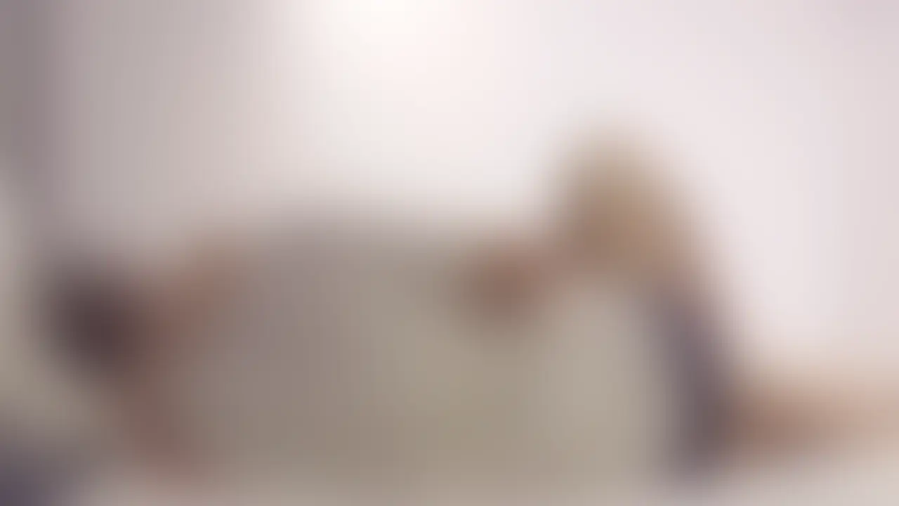 自然に腰が動いちゃって (2/2)