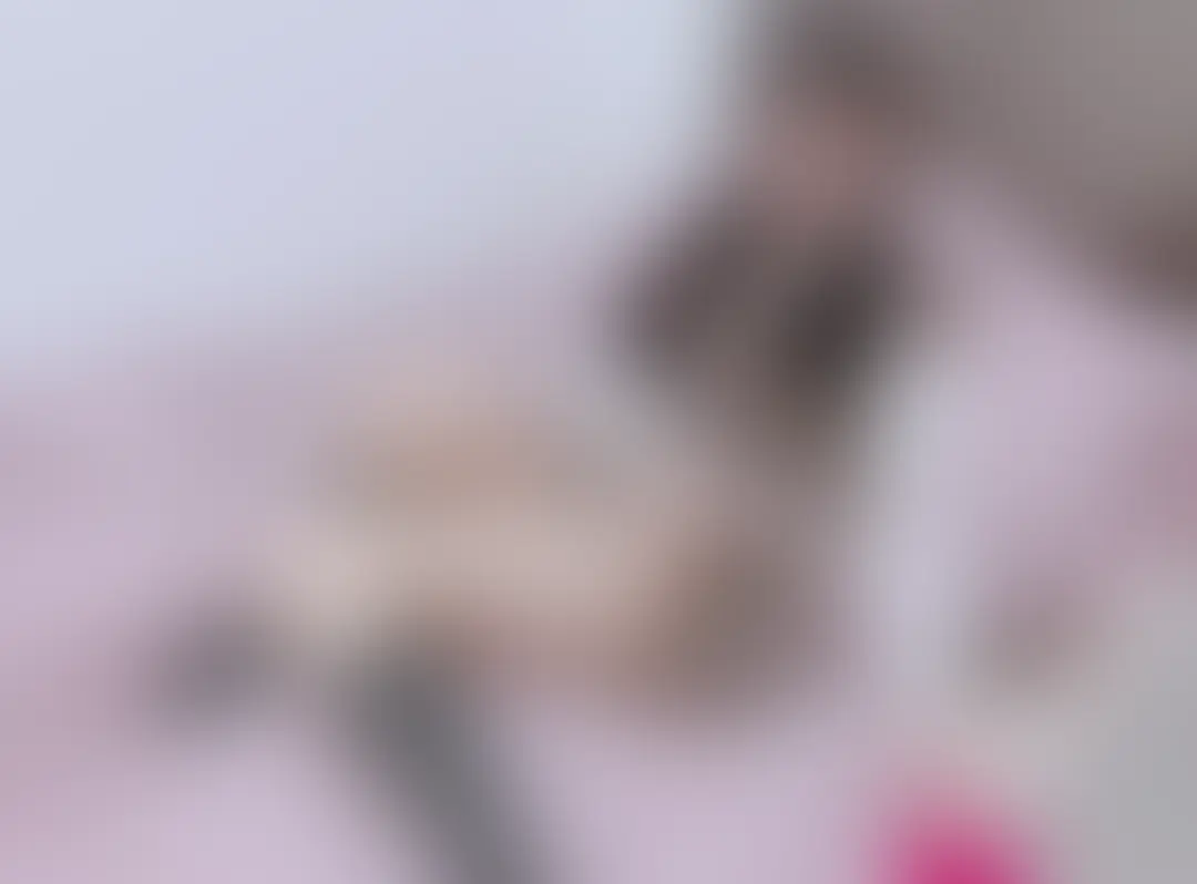 【一部口元出し】吸うやつとディルドで17分間おまんこを徹底的にいじめました、、🤍
後半はオナサポになっているので、みりにゃとえっちしてる気分になれます💓一緒に気持ちよくなろ🥺? (2/2)