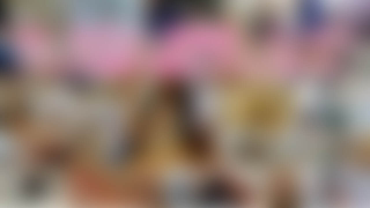 人妻レナvol.40 露出デート編 最後は全裸になっちゃった♪
今回の動画は、露出デート♪
・ドライブ中
・SA
・ホテル
・飲食店
・コンビニ
などなど
いろんな所で露出デートを楽しんだ時のものです。
【収録時間 13分24秒】 (2/2)