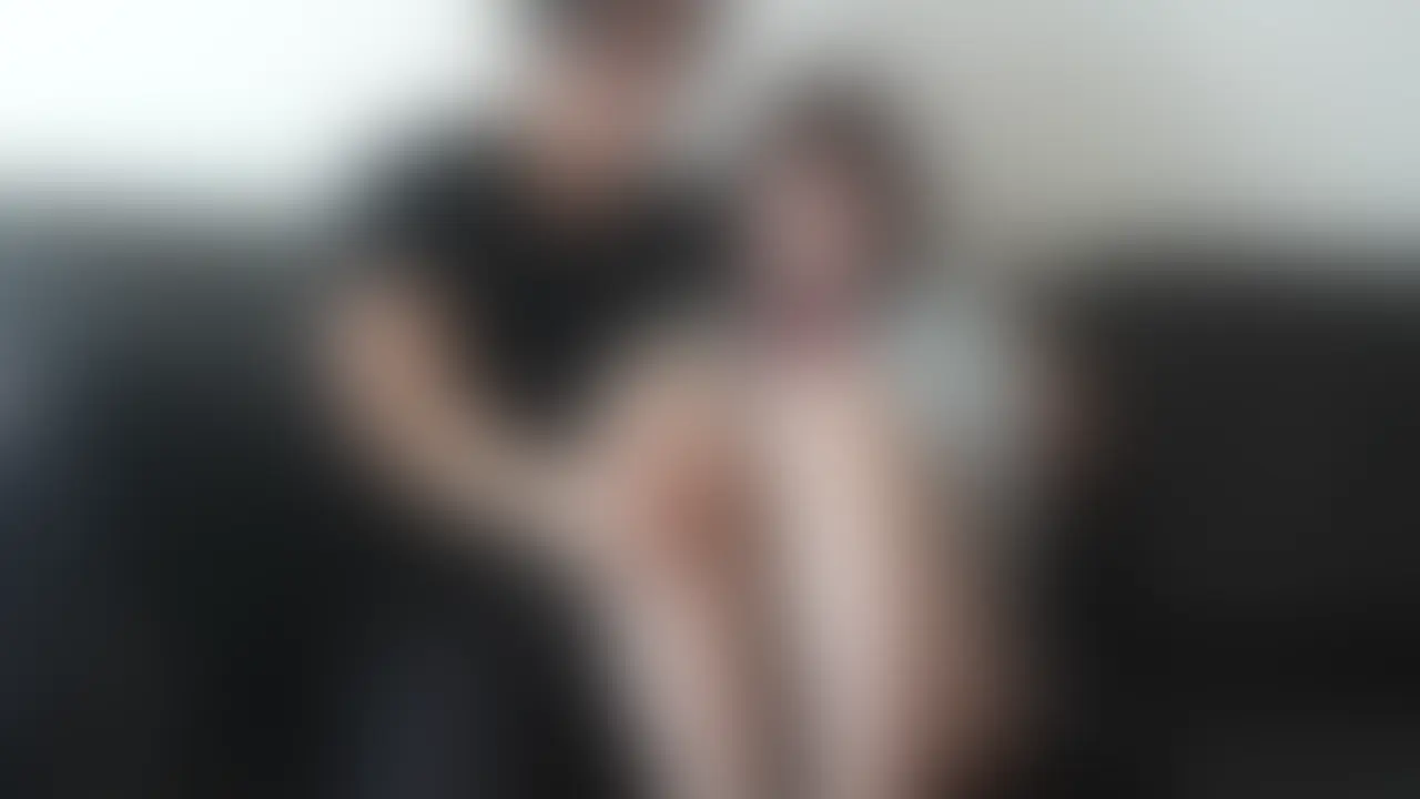 【顔出し】処女合法L⚫︎Kの卒業SEX (生中出し)
初えっちなので流石に緊張しちゃってました笑 (2/2)