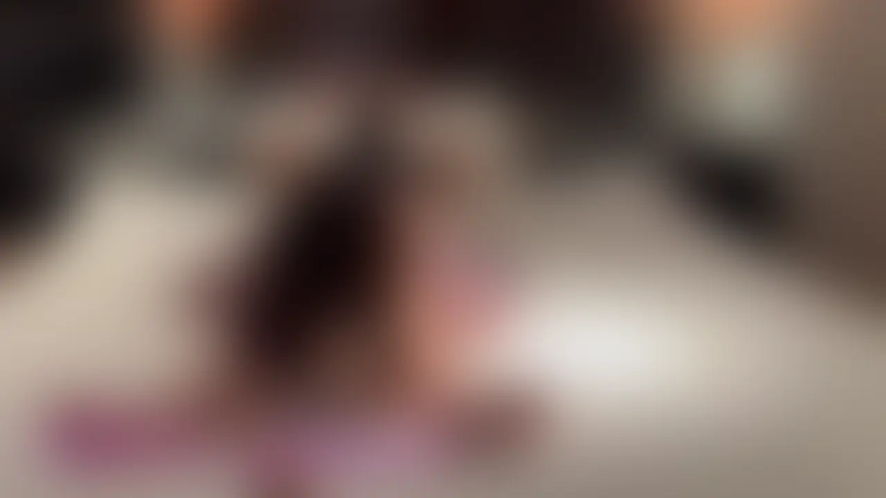 【はじめての舐め犬NTR⑤】
挿入+ケツ穴舐め接写バージョン
⬇️舐め犬プロフィール⬇️
名前:舐め犬ワン
年齢:40代後半
舐め犬歴:20代後半にNTRご夫婦に教え込まれ開眼。
女性に気持ちよくなって頂けることに幸せを感じます! (2/2)