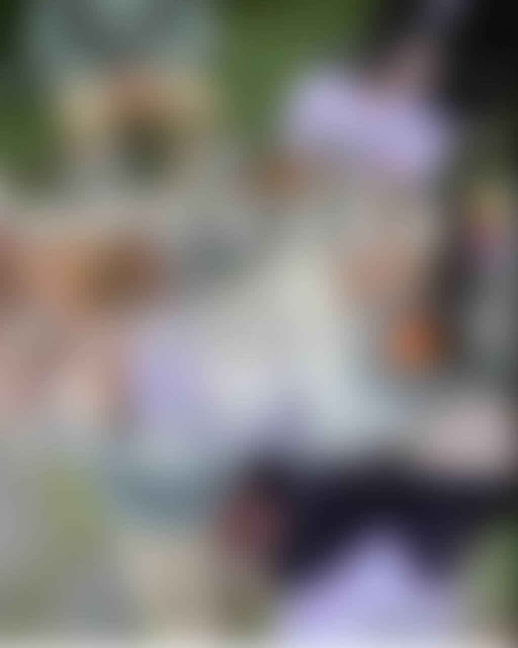 ボテ腹肉便器妻YuYuとTwitterのフォロワーさんとのデイキャンプ
大自然の中で珈琲を飲み、爽やかな時間を過ごしているのに、妻の頭の中はチ◯ポでいっぱい
我慢出来ずに野外なのにフォロワーさんのチ◯ポを触り出し…
デイキャンプで青○○○3Pファックは最高でした!
ボテ腹肉便器妻の痴態と恍惚な表情をお楽しみください (2/2)
