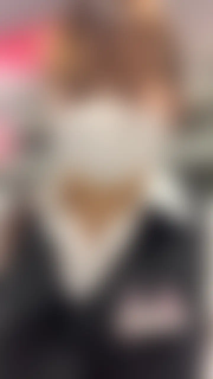 【自撮りオナ】某アパレル店でノーブラショッピング♡から…試着室で♡♡事務職OLゆきのちゃん(25)
今回送ってきてくれたのは、事務職OL・ゆきのちゃんです!
エッチが大好きで、フェラの時は男のお尻の穴までかわいがっちゃう変態さんだそうです!笑
この自撮り動画をお願いする時に、「どうやって撮ったらいいかわからないけどがんばる!」って言ってくれてまして。
その後「楽しかった~」って動画を送ってくれました笑
動画内では可愛いイキっぷりが見れちゃいます♡ (2/2)