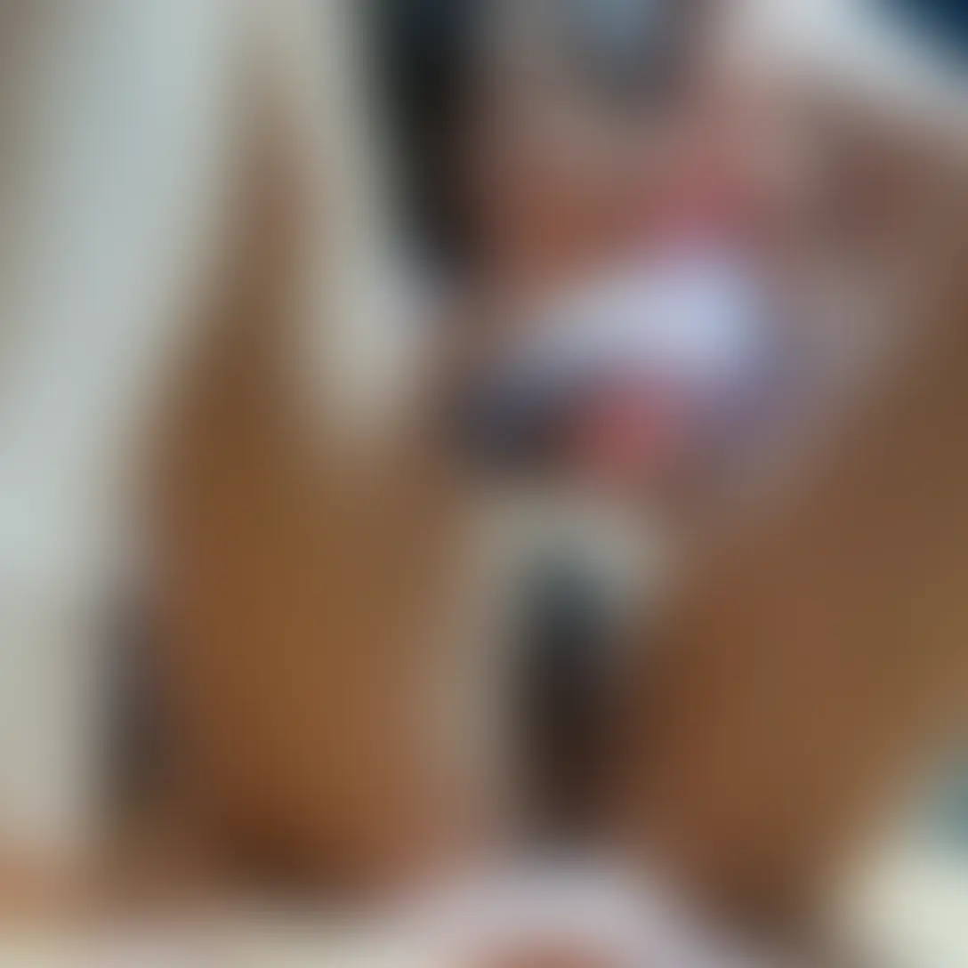 [イク時に｢アクメする～～～～💫💗💗💗｣と絶叫しながらイク人妻]
こちらは、すっぴんすぎる寝起きのプライベートセックスなので顔モザイク有りになります😌
気持ち良くなり普通の女性がイク時に口走らない言葉を絶叫しながら絶頂します💗💗💕
挿入シーンはまさかのバッテリー切れで没になる予定でしたが、ありのままにお届けします✨️

マイクの調子が悪くてノイズ有り 急な音量の変化(アクメする～～💖)にお気をつけてご視聴お願いいたします🙇 (2/2)
